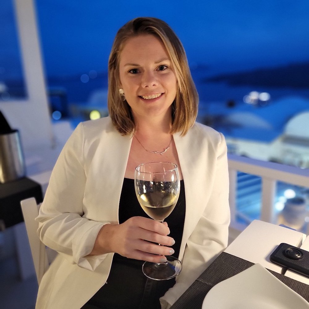 Meet your Posher, Caitlin